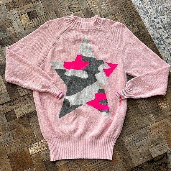 WISPR By Brodie Pink Camo Star Sweater - Picture 2 of 11